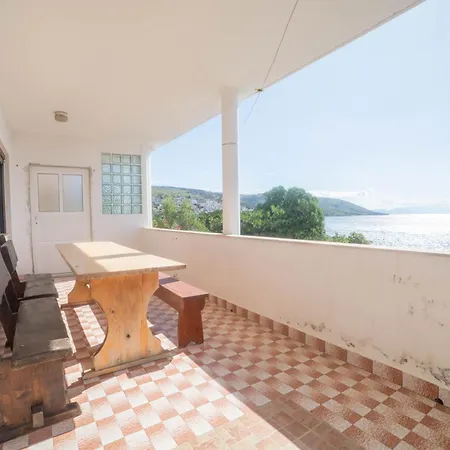 Apartamento By The Sea Businci, Ciovo - 23112