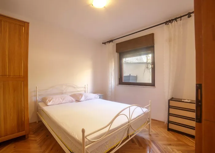 公寓 By The Sea Businci, Ciovo - 23112 特罗吉尔