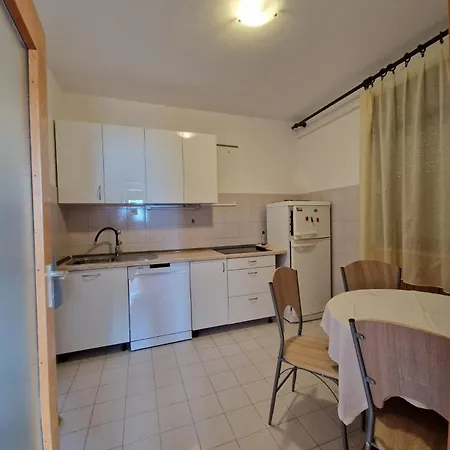 By The Sea Businci, Ciovo - 23112 *